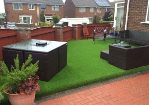 decking-area-artificial-lawn-houghton
