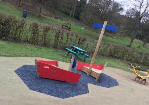 Rubber-mulch-surfacing-playground