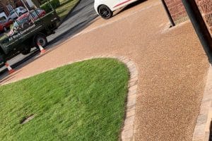 Resin-bound-driveways-6