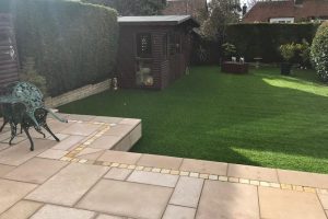 Sawn-versuro-patio-paving-min